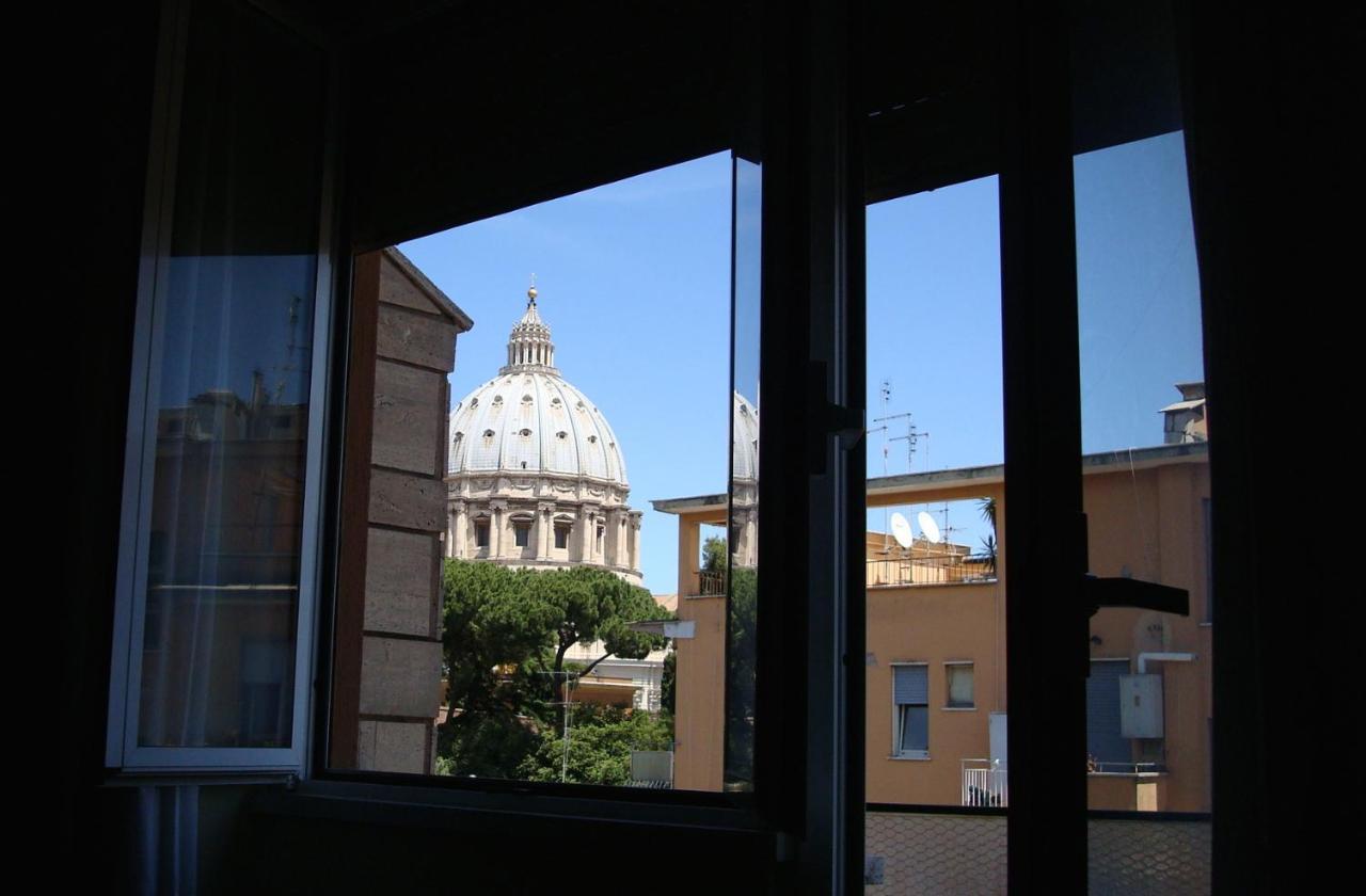 Vatican Balcony Apartment Roma Ngoại thất bức ảnh